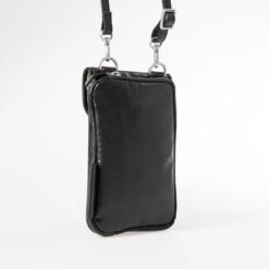 Aunts & Uncles Jamies Orchard Cloudberry Phone Bag Jet Black -Ospre Winkel image 1071