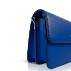 Inyati Lure Crossbody Electric Blue -Ospre Winkel image 1179