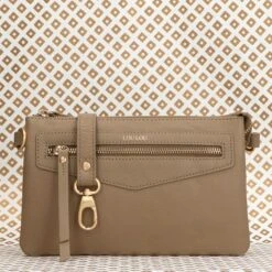 LouLou Essentiels Royal Nappa X-Body Taupe 17 LouLou Essentiels Royal Nappa X-Body Taupe -Ospre Winkel image 1314