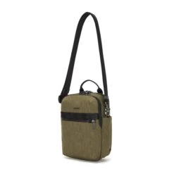 Pacsafe Metrosafe X Anti-Theft Vertical Crossbody Utility -Ospre Winkel image 1590