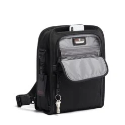 Tumi Alpha Medium Travel Tote Black 13 Tumi Alpha Medium Travel Tote Black -Ospre Winkel image 1778