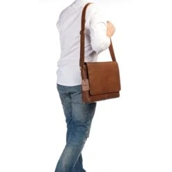 Burkely Vintage Juul Messenger Bag Cognac -Ospre Winkel image 1816