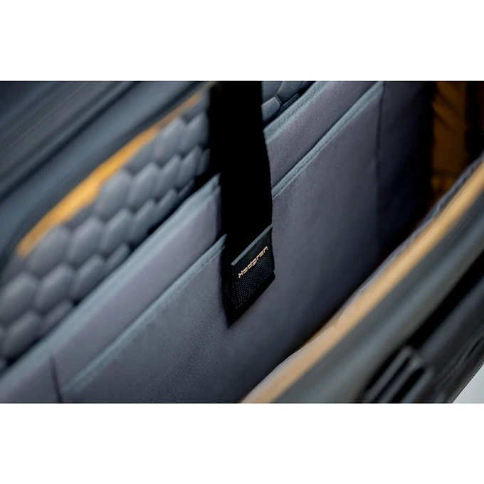 Hedgren Next Card Business Trolley 15,6" Black 9 Hedgren Next Card Business Trolley 15,6" Black - Afbeelding 7