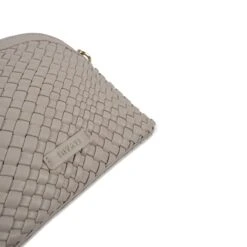 Inyati Charlotta Crossbody Bag Taupe Light Gold -Ospre Winkel image 2539