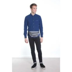 Eastpak Doggy Bag Heuptas Black -Ospre Winkel image 3054