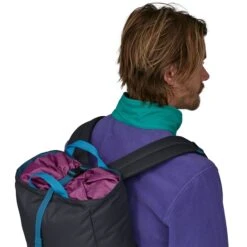 Patagonia Fieldsmith Linked Pack Pitch Blue 19 Patagonia Fieldsmith Linked Pack Pitch Blue -Ospre Winkel image 328