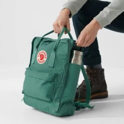 Fjallraven Kanken Frost Green-confetti Pattern -Ospre Winkel image 649